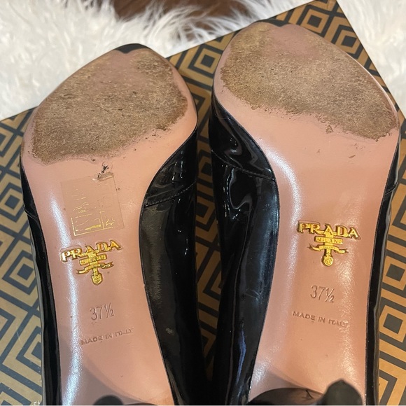 Prada Black Patent Leather Heel - Picture 9 of 11